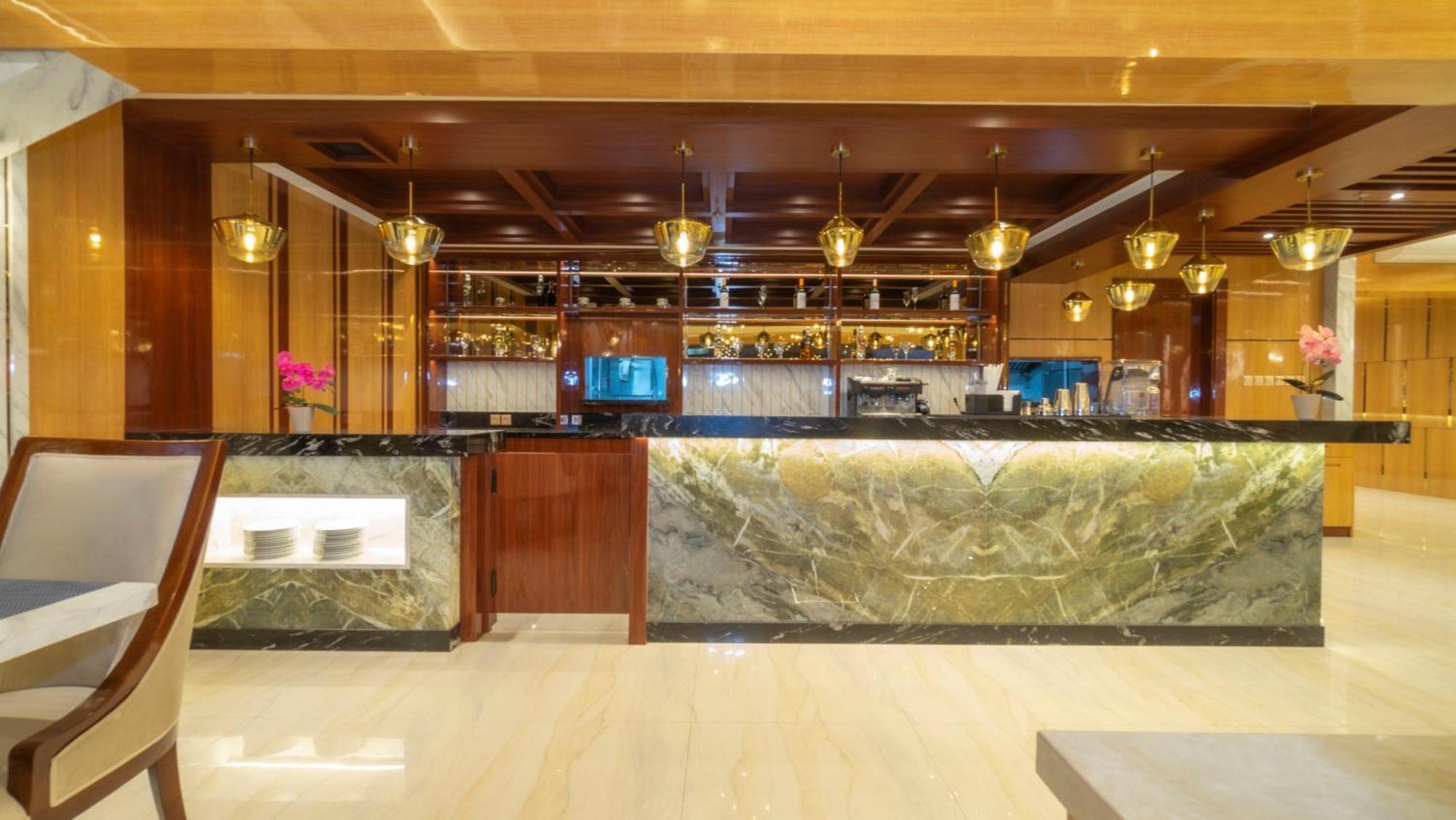 City Of Aventus Hotel - Denpasar Exterior photo